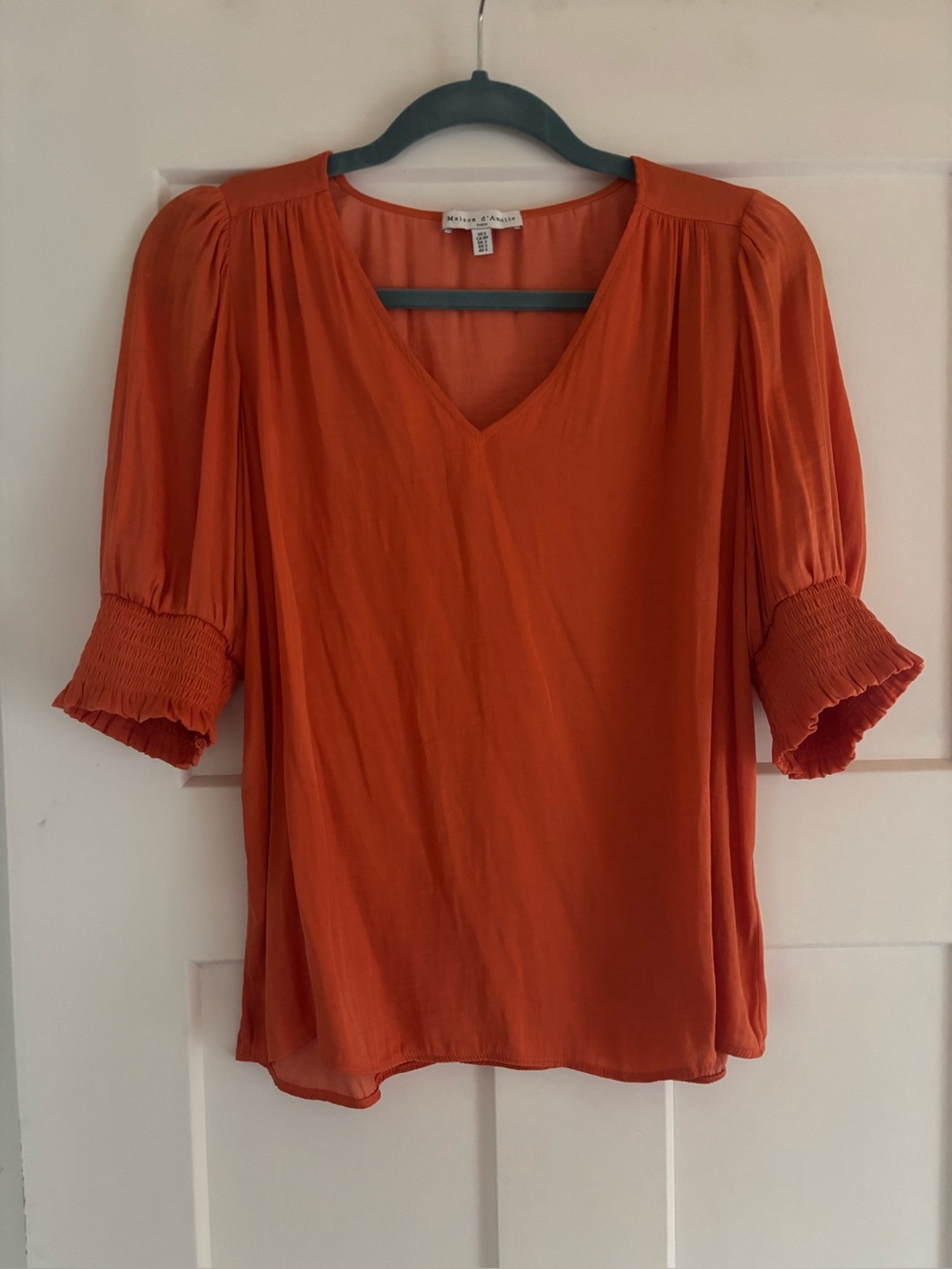 Women's V-Neck Puff Sleeve Top in Orange